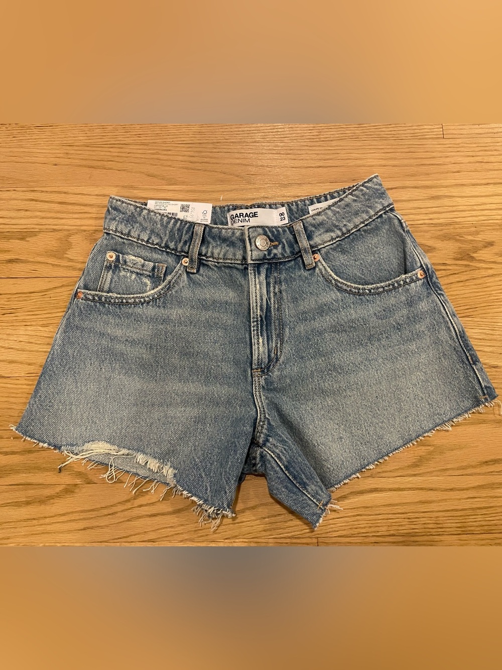 NWT Garage Frayed Hem Denim Shorts